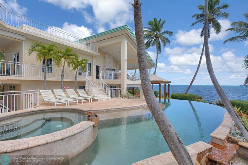  Single Family Homes Photo 71: 170 Sapodilla Dr  Islamorada,  FL 33036