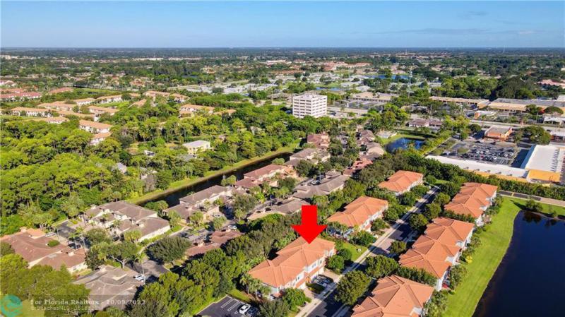  Condo & Townhome Photos