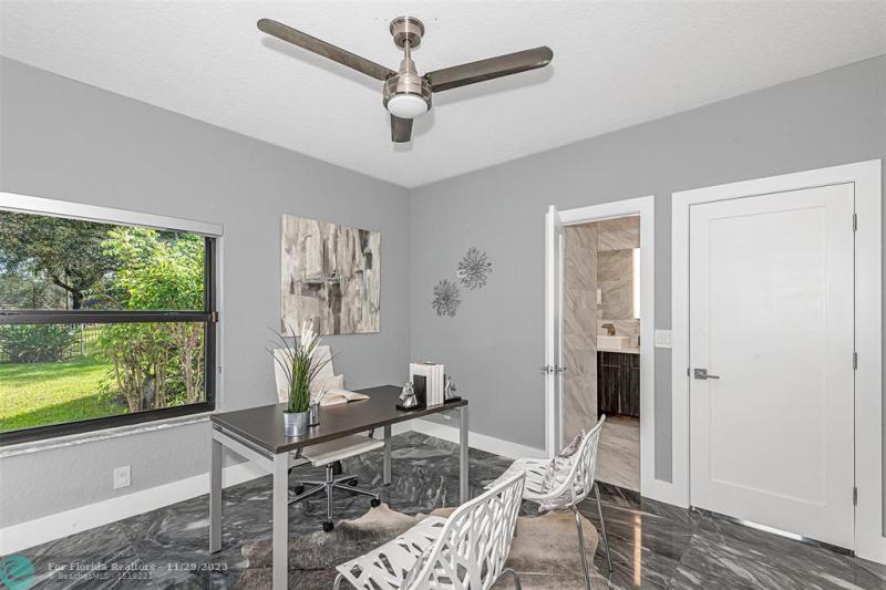  Single Family Homes Photo 14: 3541 Carlton Ln  Davie,  FL 33330