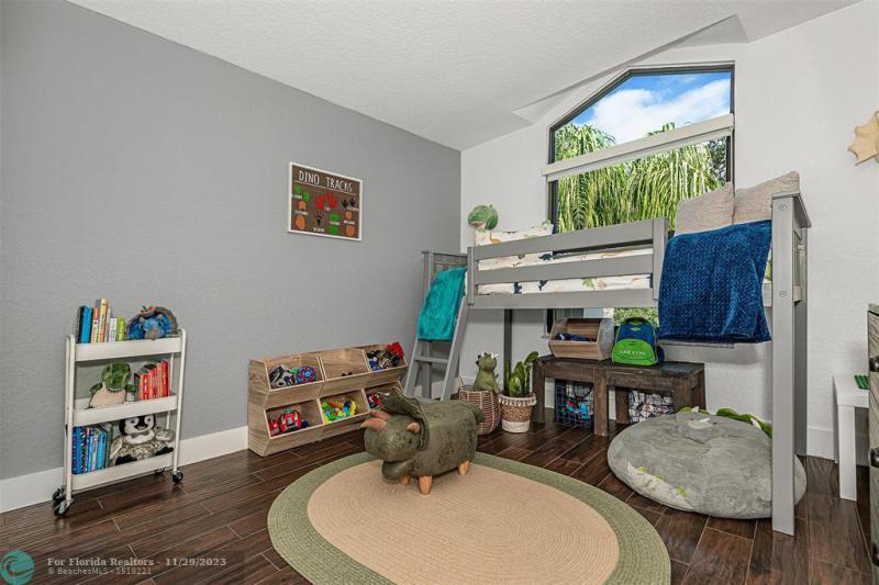  Single Family Homes Photo 22: 3541 Carlton Ln  Davie,  FL 33330