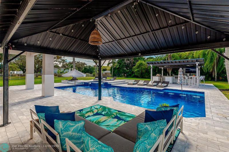  Single Family Homes Photo 37: 3541 Carlton Ln  Davie,  FL 33330