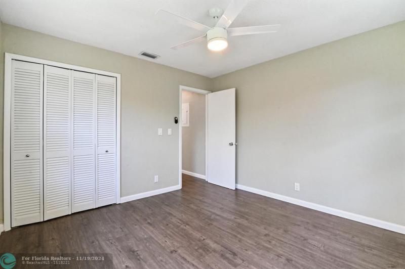 Duplex, Triplex and Fourplex Images