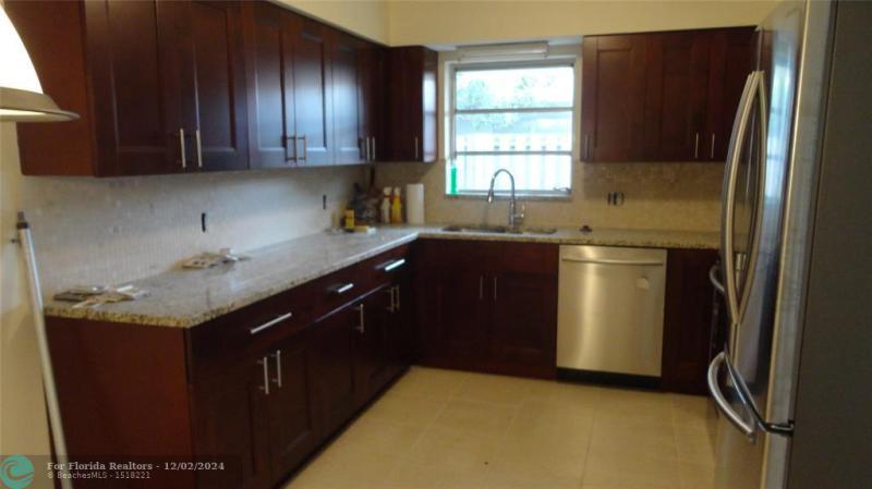 Duplex, Triplex and Fourplex Images