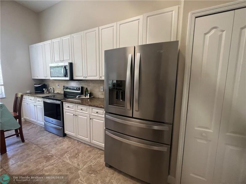  Single Family Homes Photo 6:  Miramar,  FL 33027