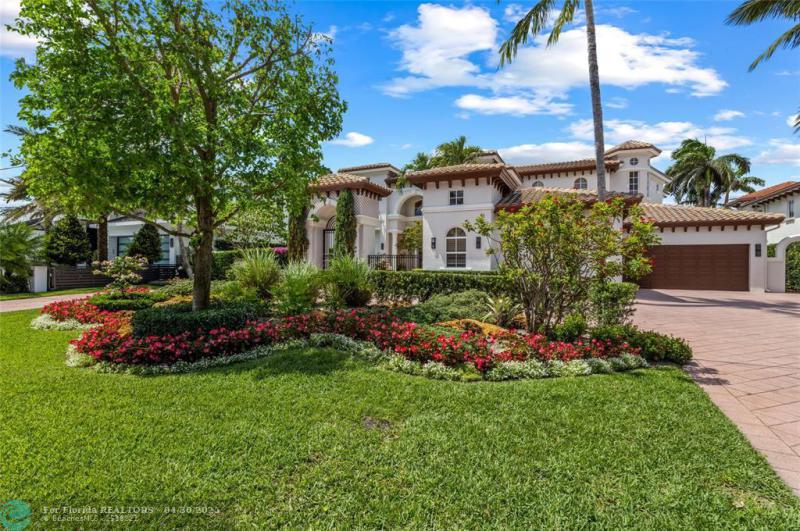  Single Family Homes Photo 4: 3111 NE 27th Ave  Lighthouse Point,  FL 33064