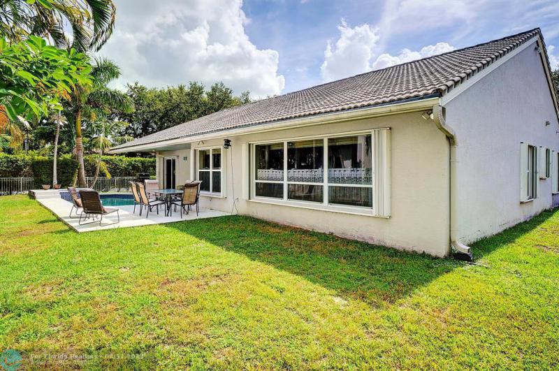  Single Family Homes Photo 35: 4188 NW 67th Ter  Coral Springs,  FL 33067