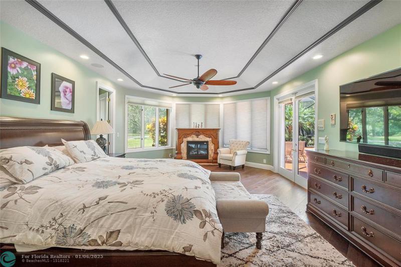  Single Family Homes Photo 23: 7577 NW 50th Ct  Coral Springs,  FL 33067