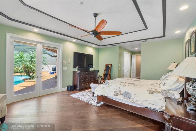  Single Family Homes Photo 24: 7577 NW 50th Ct  Coral Springs,  FL 33067