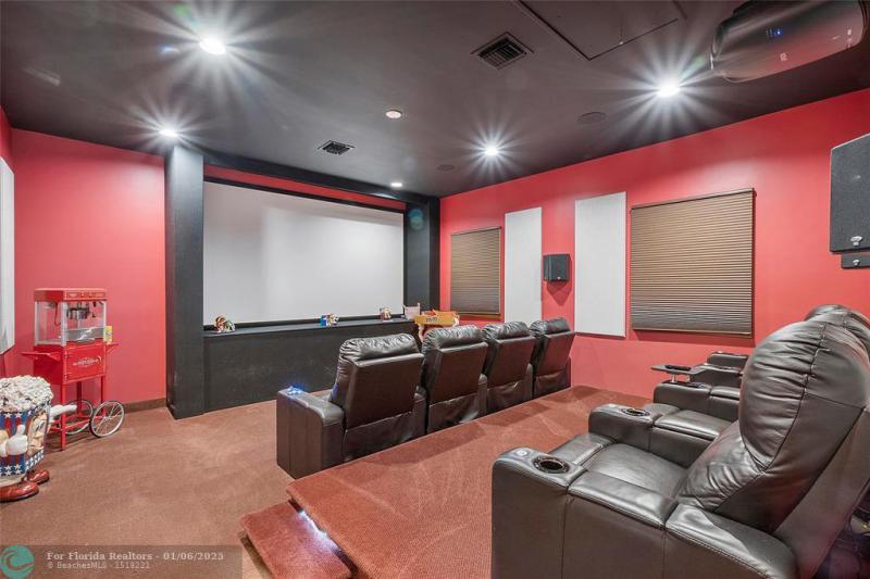  Single Family Homes Photo 32: 7577 NW 50th Ct  Coral Springs,  FL 33067