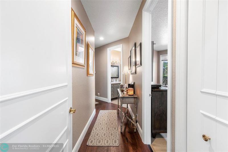  Single Family Homes Photo 37: 7577 NW 50th Ct  Coral Springs,  FL 33067