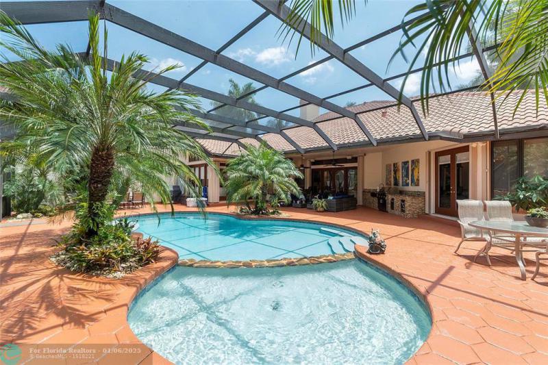  Single Family Homes Photo 4: 7577 NW 50th Ct  Coral Springs,  FL 33067