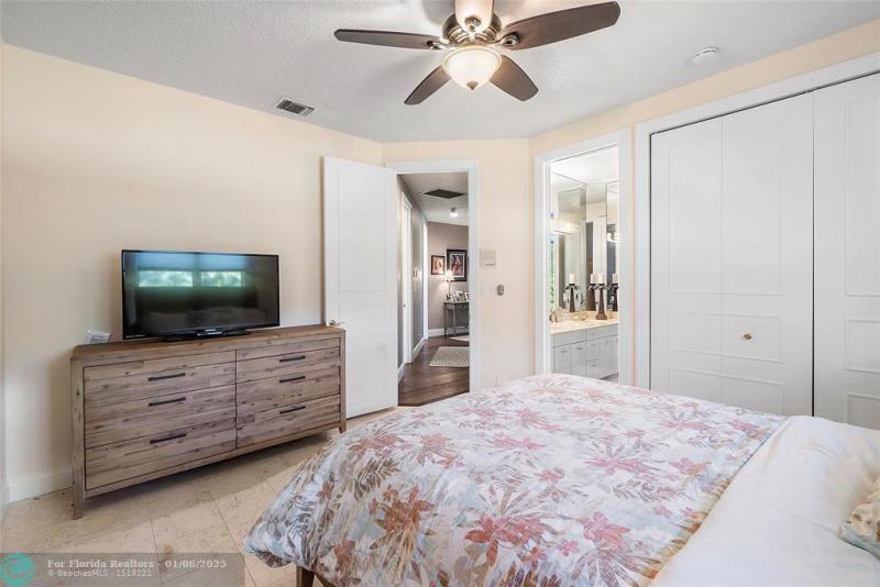  Single Family Homes Photo 42: 7577 NW 50th Ct  Coral Springs,  FL 33067