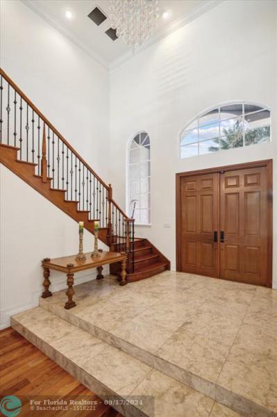  Single Family Homes Photo 10: 253 Tropic Drive  Lauderdale By The Sea,  FL 33308