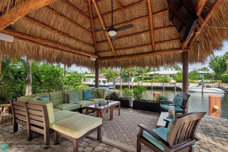  Single Family Homes Photo 32: 253 Tropic Drive  Lauderdale By The Sea,  FL 33308