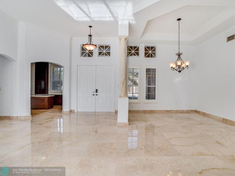  Single Family Homes Photo 10: 1151 NW 137TH AV  Pembroke Pines,  FL 33028