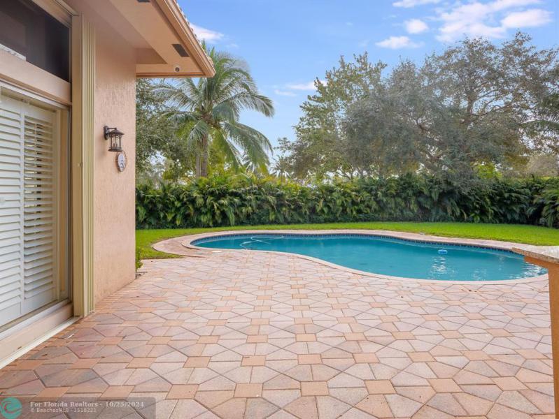  Single Family Homes Photo 39: 1151 NW 137TH AV  Pembroke Pines,  FL 33028