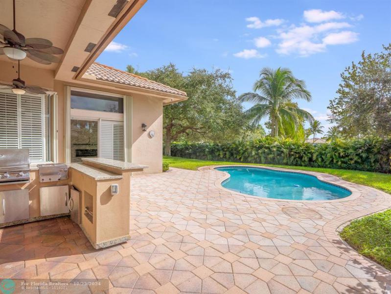  Single Family Homes Photo 40: 1151 NW 137TH AV  Pembroke Pines,  FL 33028