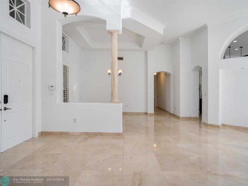  Single Family Homes Photo 7: 1151 NW 137TH AV  Pembroke Pines,  FL 33028