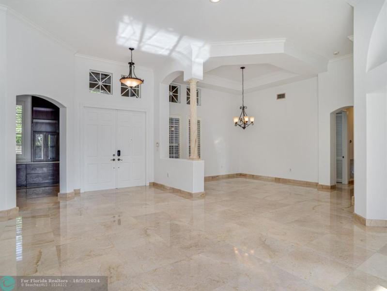  Single Family Homes Photo 8: 1151 NW 137TH AV  Pembroke Pines,  FL 33028