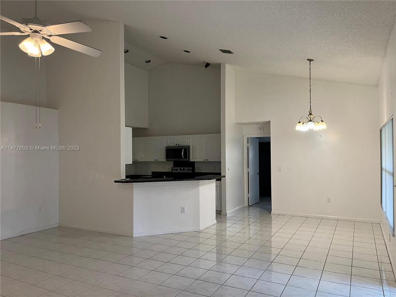  Single Family Homes Photo 30: 6421 NW 52nd Ct  Lauderhill,  FL 33319