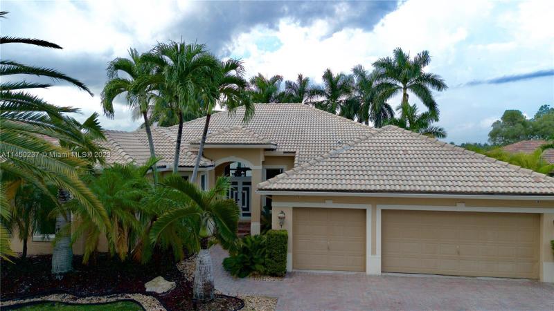 First Photo for Home For Sale at 18611 SW 39th St Miramar, FL. 33029