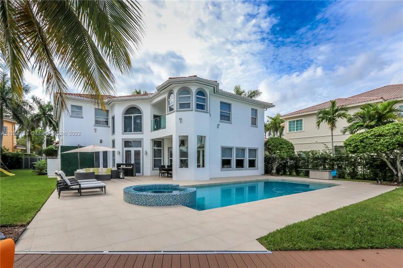 First Photo for Home For Sale at 1121  Harbor Ct Hollywood, FL. 33019