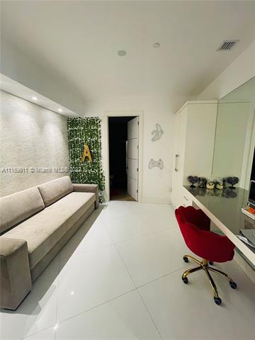 Photos for unit 4107 at TDR TOWER III CONDO