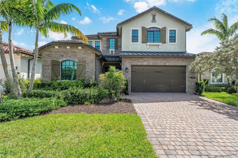 First Photo for Home For Sale at 1129 SW 113th Way Pembroke Pines, FL. 33025
