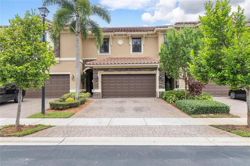 First Photo for Home For Sale at 12200 Village Pl  Davie, FL. 33325