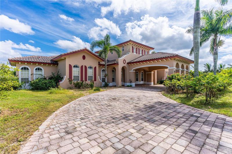 First Photo for Home For Sale at 31205 SW 213th Ave Homestead, FL. 33030