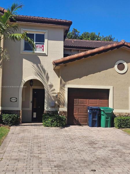 First Photo for Home For Sale at 22126 SW 89th Ct  Cutler Bay, FL. 33190