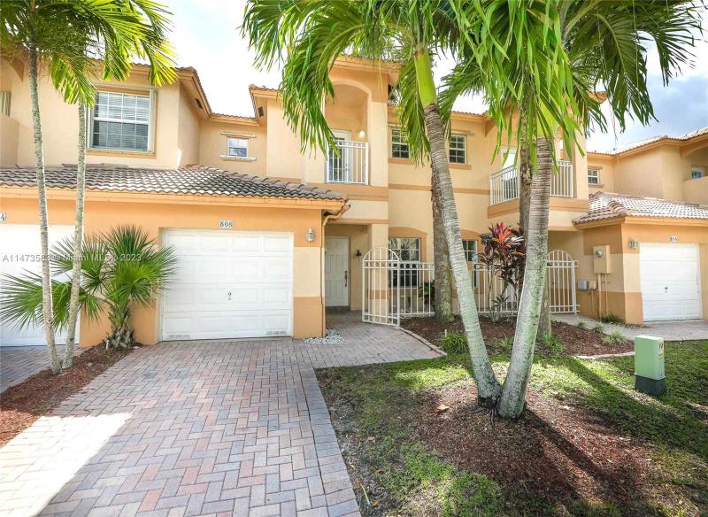 First Photo for Home For Sale at 808 NW 170th Ter 808 Pembroke Pines, FL. 33028