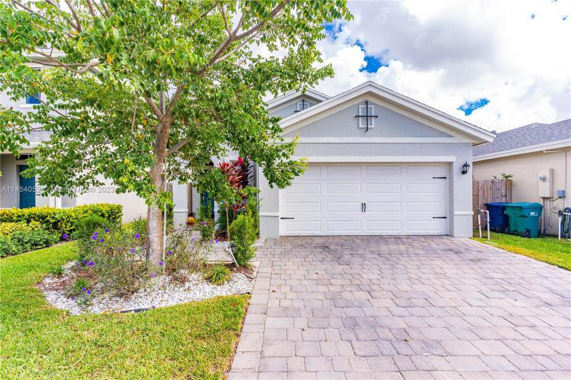 First Photo for Home For Sale at 585 NE 6th Pl Florida City, FL. 33034