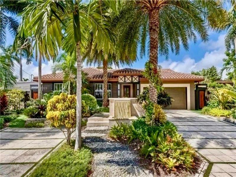 First Photo for Home For Sale at 2313 NE 17th Ave Wilton Manors, FL. 33305
