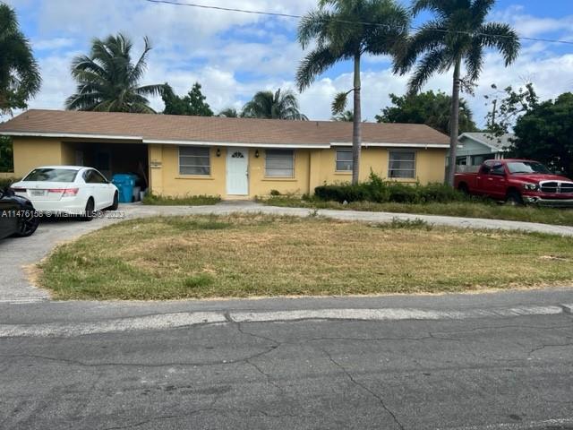 First Photo for Home For Sale at 143 SE 27th Way Boynton Beach, FL. 33435
