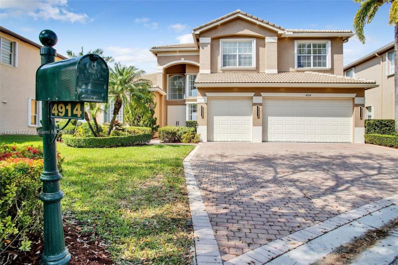 First Photo for Home For Sale at 4914 SW 185th Ter Miramar, FL. 33029