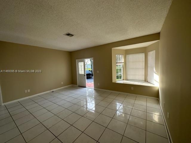  Single Family Homes Photo 18: 22324 SW 99th Ave  Cutler Bay,  FL 33190