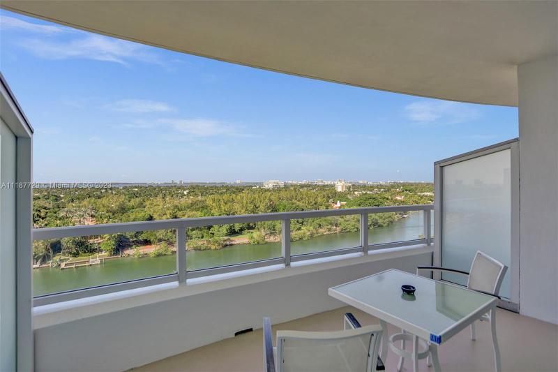 Photos for unit 1117 at FONTAINEBLEAU II CONDO