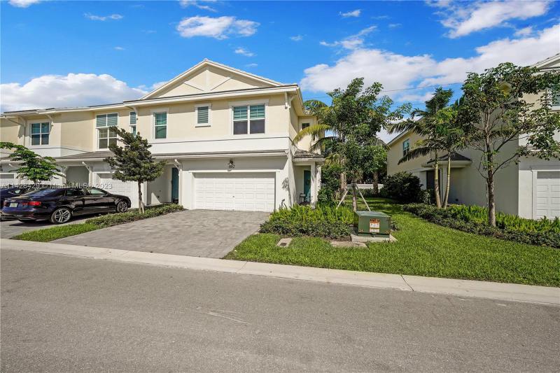 First Photo for Home For Sale at 602 Parsons Way 602 Deerfield Beach, FL. 33442