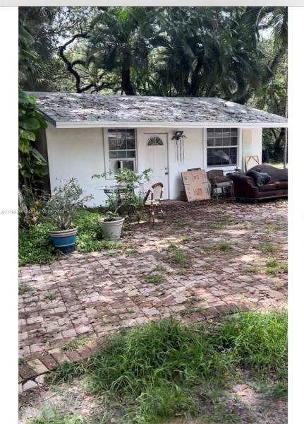  Single Family Homes Photo 22: 5761 SW 40th Ave  Dania Beach,  FL 33314