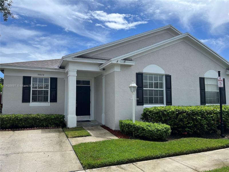 First Photo for Home For Sale at 5872 Kelsey Ln 5872 Tamarac, FL. 33321