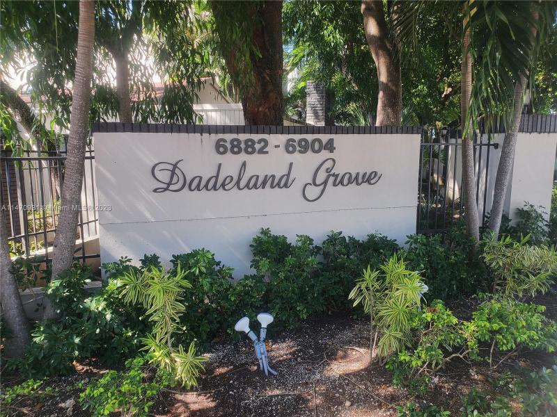 First Photo for Home For Sale at 6900 N Kendall Dr A303 Pinecrest, FL. 33156