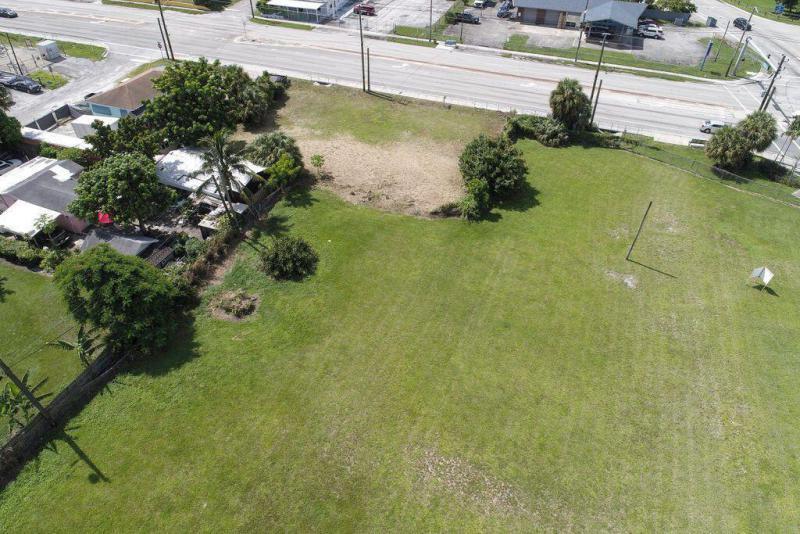  Commercial & Industrial Land Images 