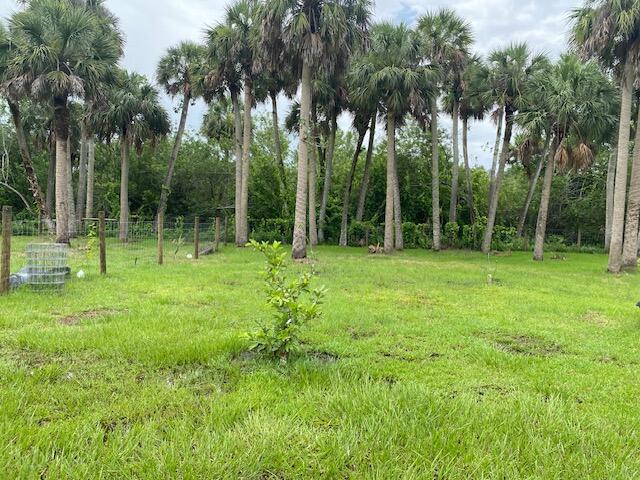  Commercial & Industrial Land Images 