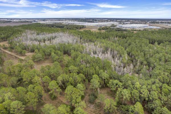  Commercial & Industrial Land Images 