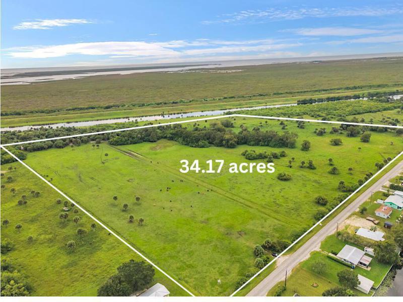  Commercial & Industrial Land Images 