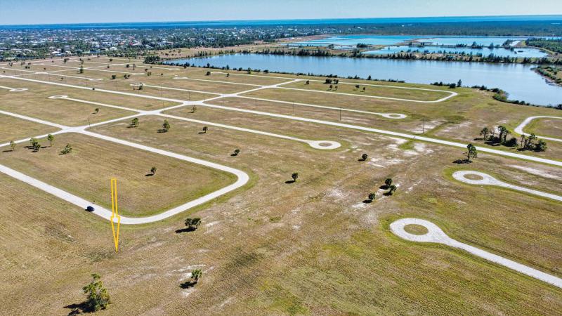  Commercial & Industrial Land Images 