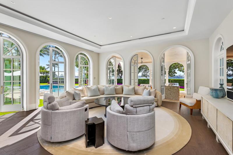  Single Family Homes Photo 23:  Palm Beach,  FL 33480