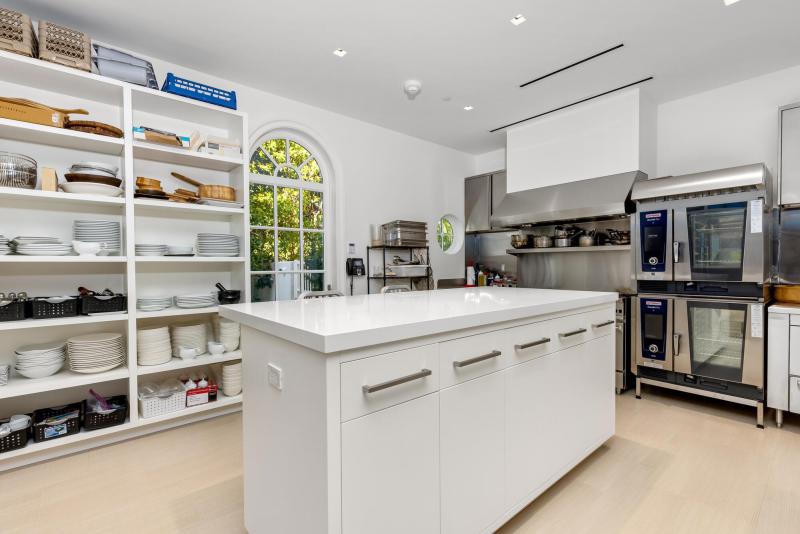  Single Family Homes Photo 31:  Palm Beach,  FL 33480