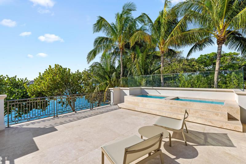  Single Family Homes Photo 43:  Palm Beach,  FL 33480